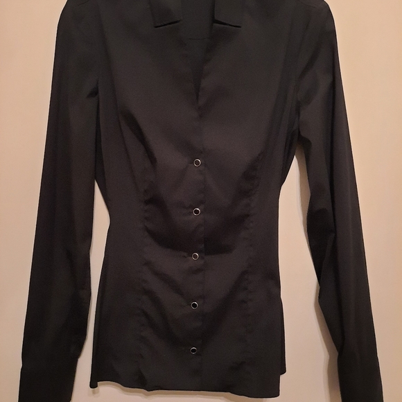 Gucci woman's black button down sz 40 or Small - Picture 1 of 7